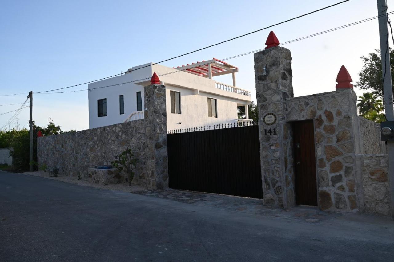 La Casa Del Mexicano Celestun Exterior photo